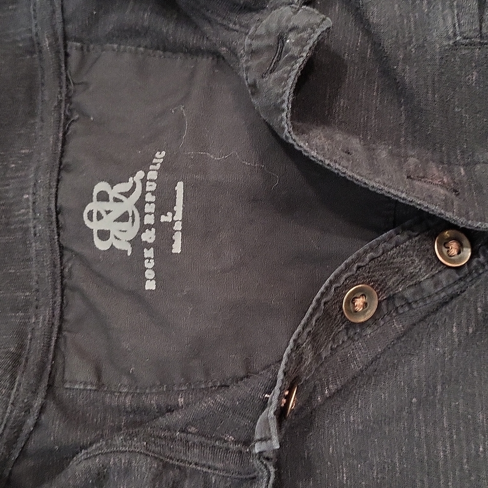 Rock and Republic polo - Picture 2 of 4